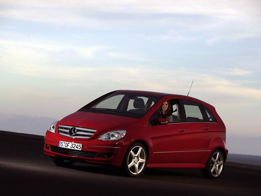  Mercedes-Benz B200 Turbo 2005 года  (фото 6 из 27)